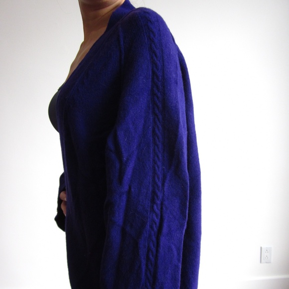 Ping Pong Activewear - Dark Purple Vest Lambswool - Picture 4 of 4